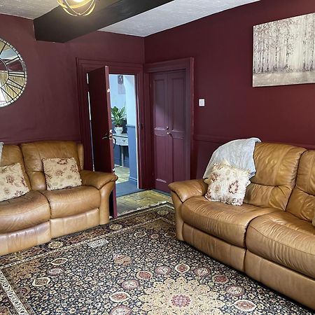 Stunning 2-Bedroomed Cottage コッカーマス エクステリア 写真